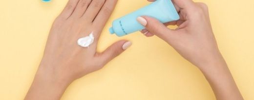 Consejos para cuidar tus manos del frío (y qué productos aplicar)