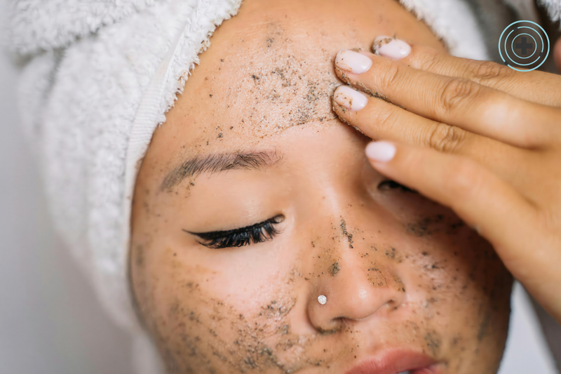 Paso 1: Exfoliar sí, pero con cabeza