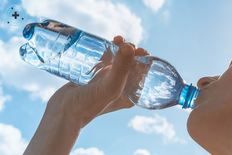 Paso 8. Bebe agua antes de acostarte