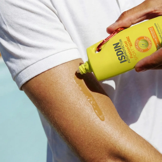 ISDIN Fotoprotector Fusion Gel SPORT by Alcaraz SPF 50