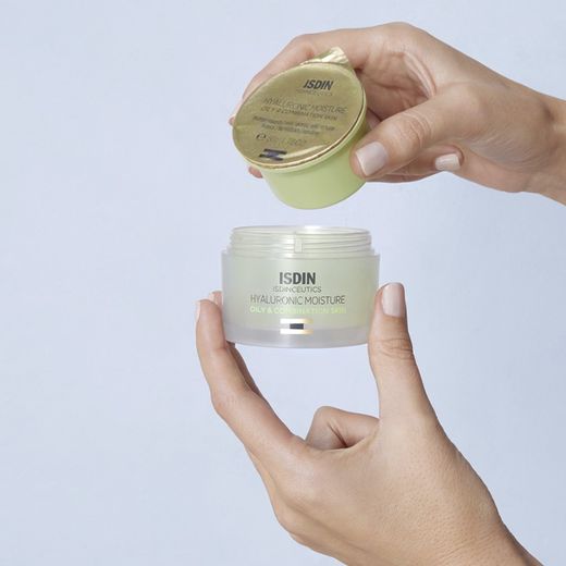 Isdin Isdinceutics Hyaluronic Moisture Oily 50gr